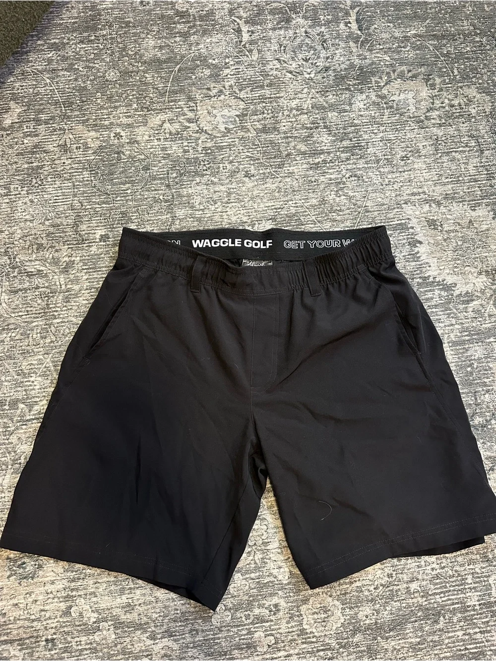 WAGGLE GOLF sz large Men's Black Performance Athletic Shorts